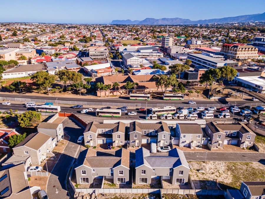 3 Bedroom Property for Sale in Hazendal Western Cape